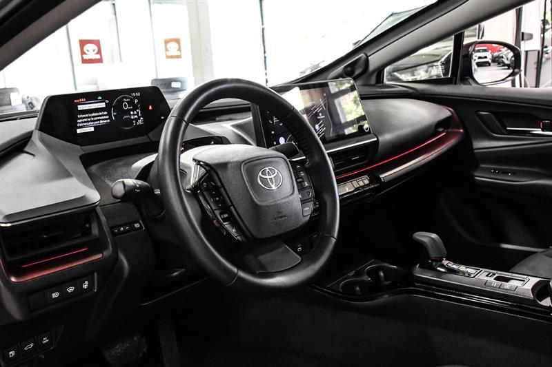 toyota Prius Prime 2024 - 16