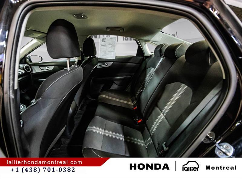 2023 Kia Forte - Image 13