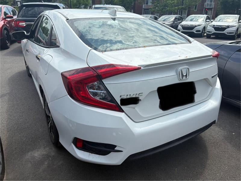 2018 Honda Civic - Image 4