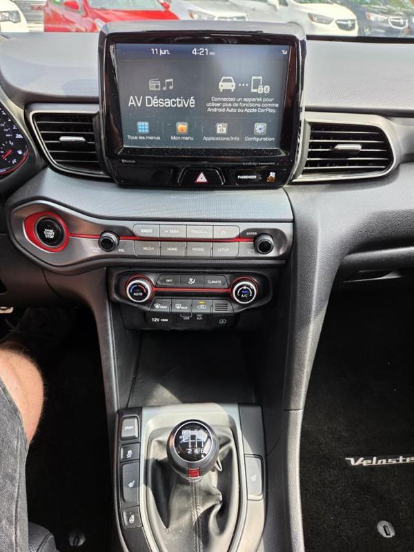 hyundai Veloster 2020 - 19