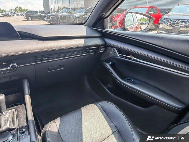 mazda Mazda3 Sport 2019 - 27