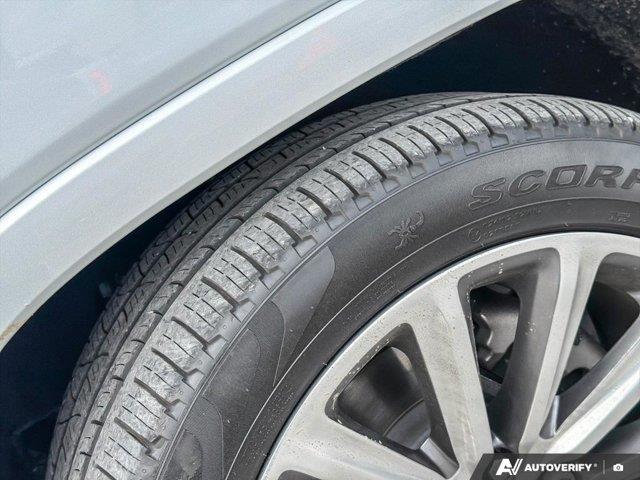 jeep Grand Wagoneer 2023 - 12