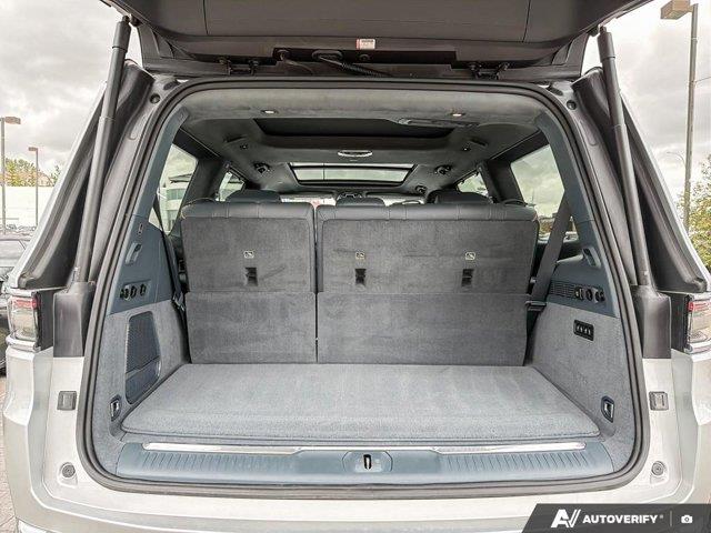 jeep Grand Wagoneer 2023 - 14