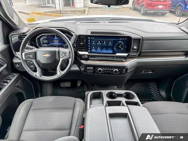 chevrolet Silverado 1500 2025 - 18