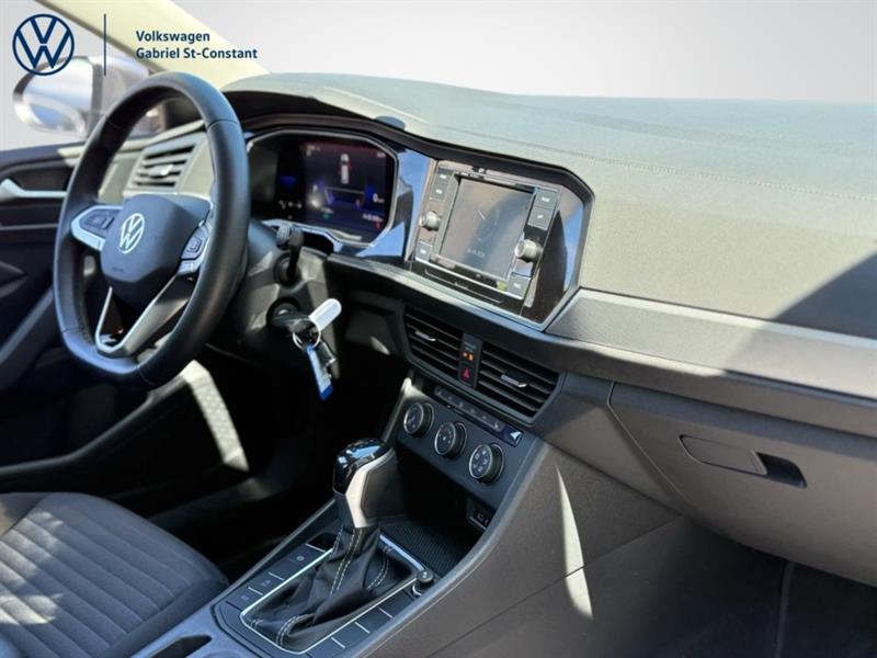 volkswagen Jetta 2022 - 12
