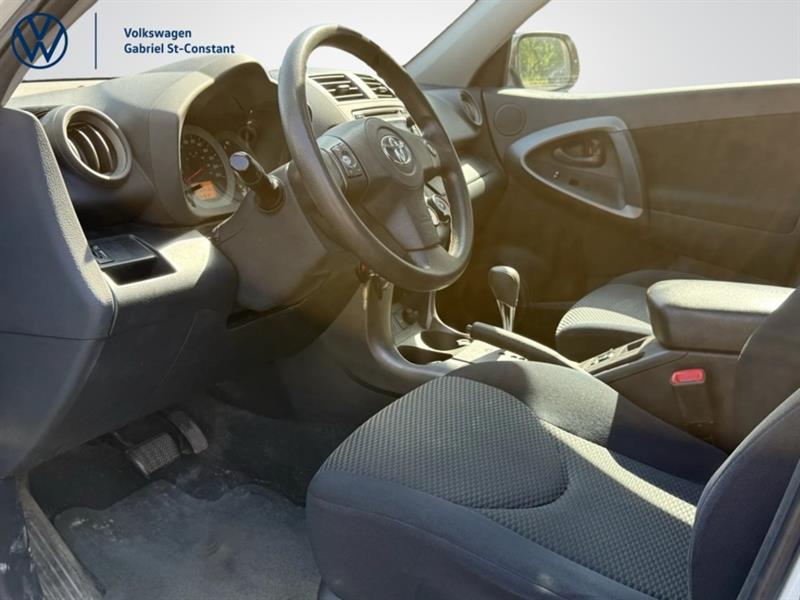 toyota RAV4 2012 - 11