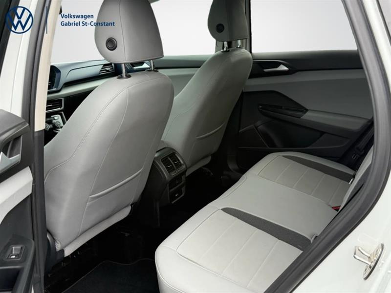 volkswagen Taos 2022 - 16