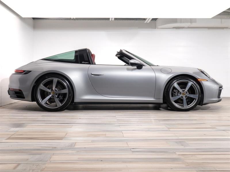 porsche 911 2021 - 15