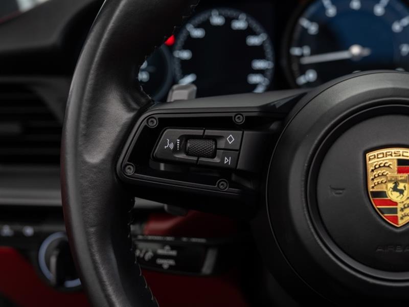 porsche 911 2021 - 19
