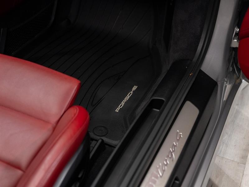porsche 911 2021 - 23