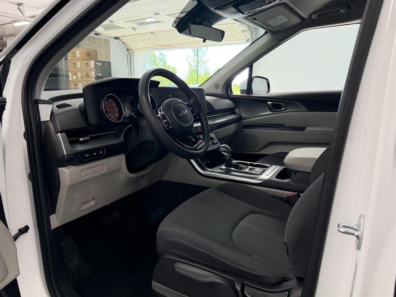kia Carnival 2024 - 12