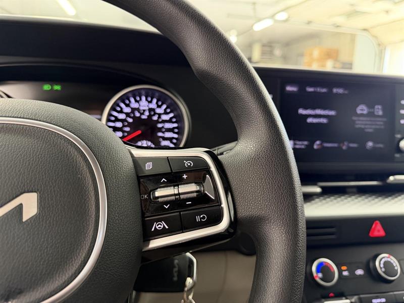 kia Carnival 2024 - 23