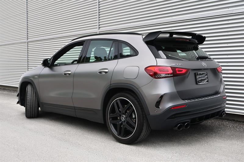 mercedes-benz GLA 2022 - 9