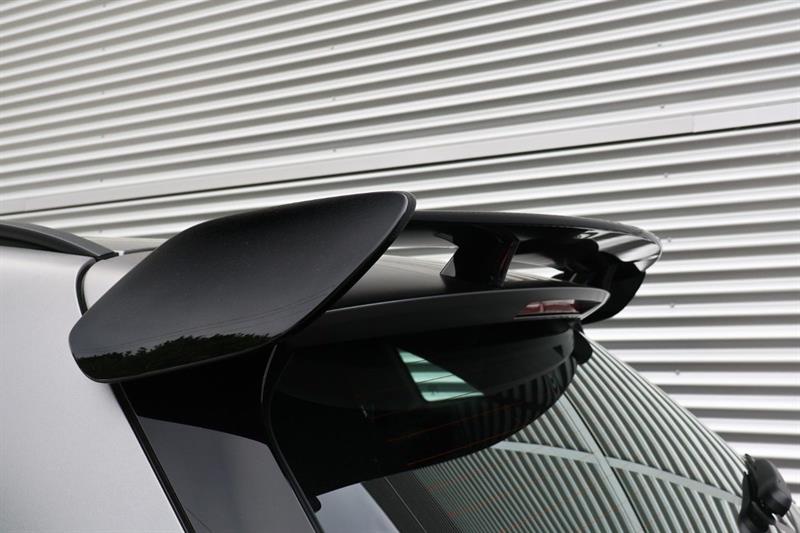 mercedes-benz GLA 2022 - 12
