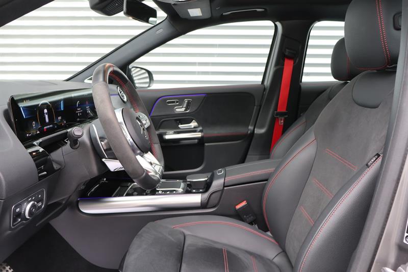 mercedes-benz GLA 2022 - 15