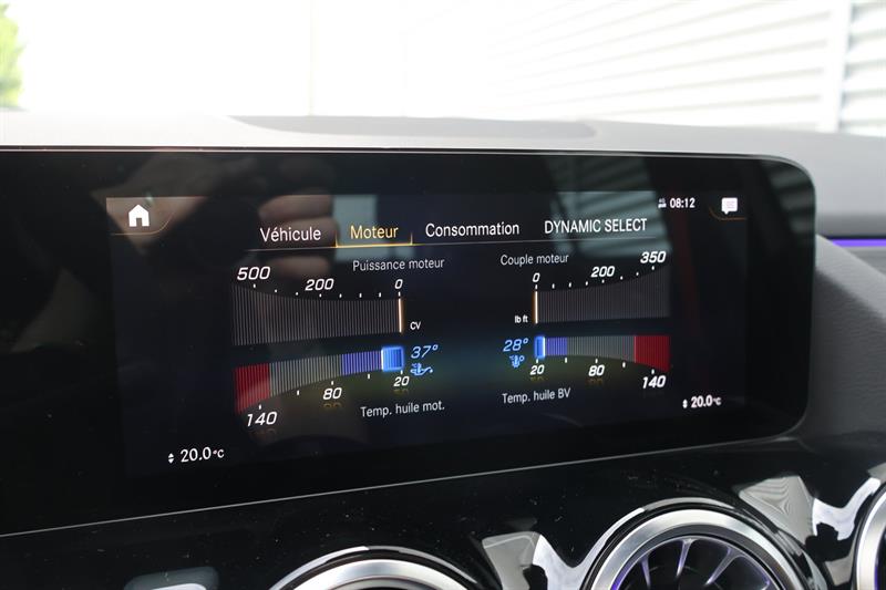mercedes-benz GLA 2022 - 28