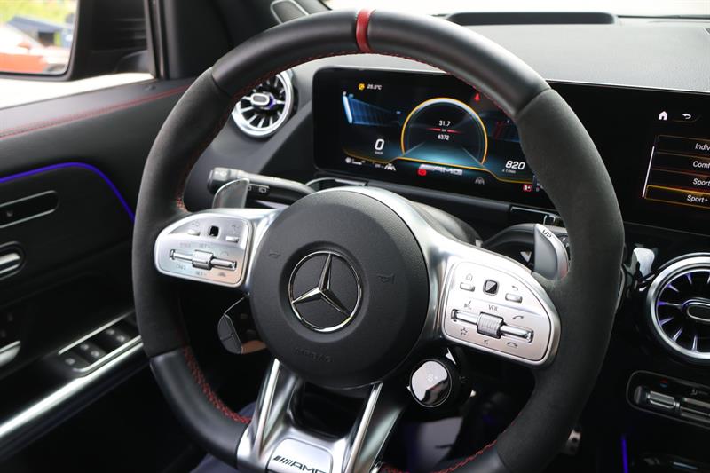 mercedes-benz GLA 2022 - 31
