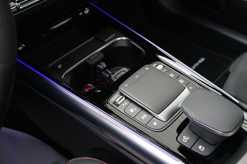 mercedes-benz GLA 2022 - 37