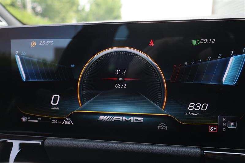 mercedes-benz GLA 2022 - 38