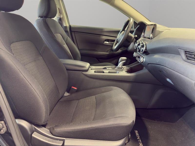 nissan Sentra 2023 - 11