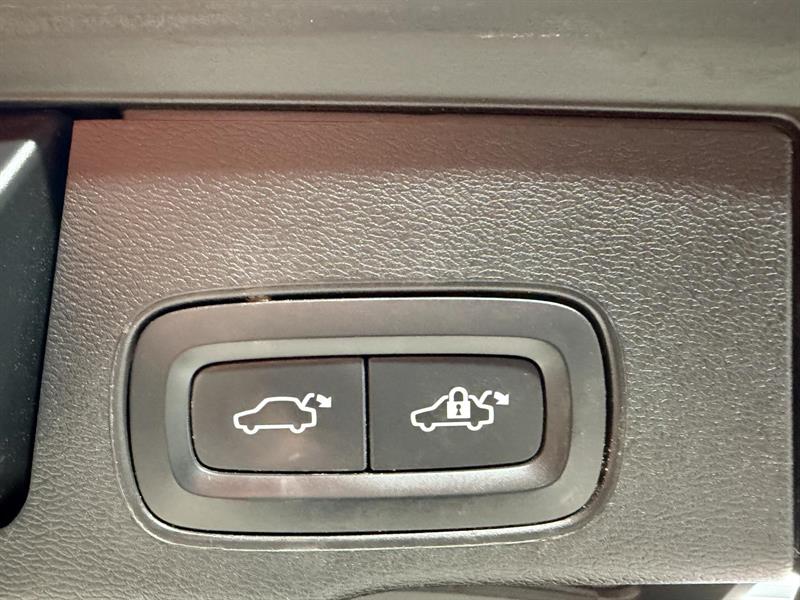 volvo XC60 2022 - 7