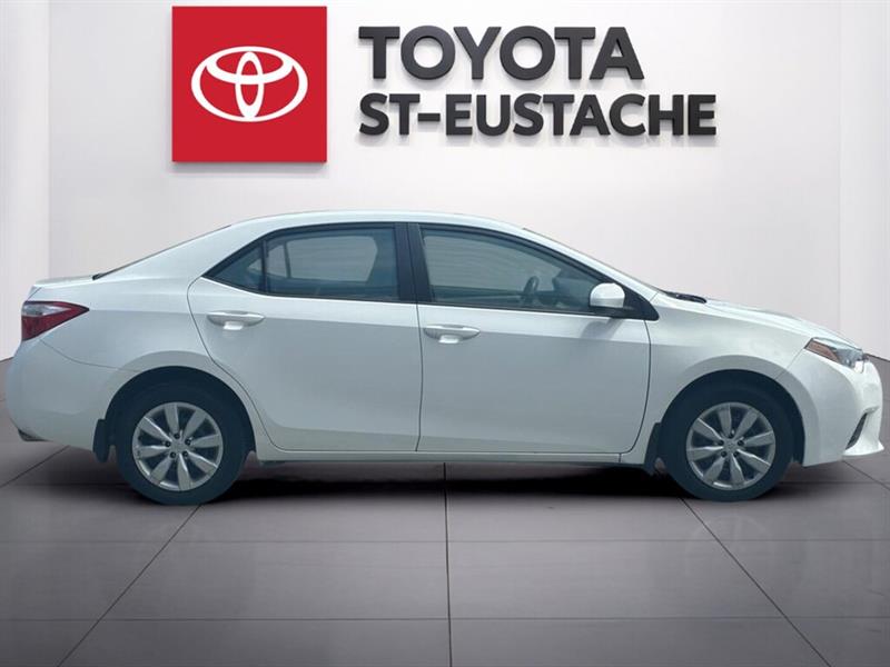toyota Corolla 2015 - 4