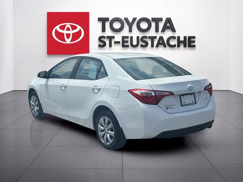 toyota Corolla 2015 - 7