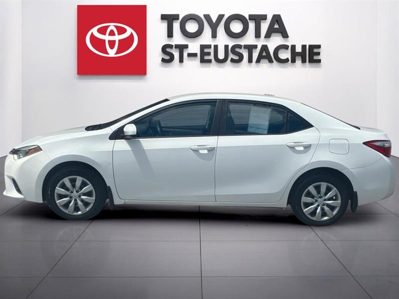 toyota Corolla 2015 - 8