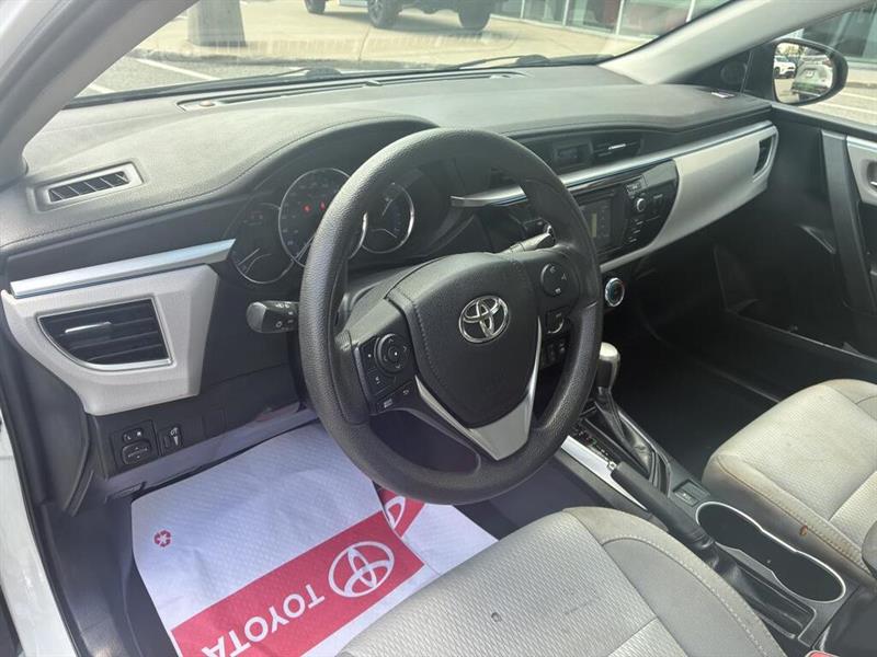toyota Corolla 2015 - 11