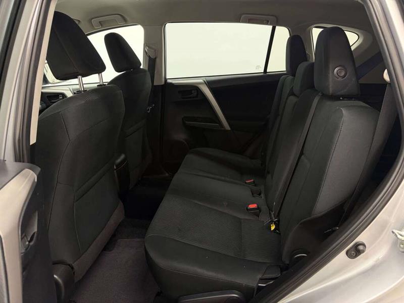 toyota RAV4 2018 - 26
