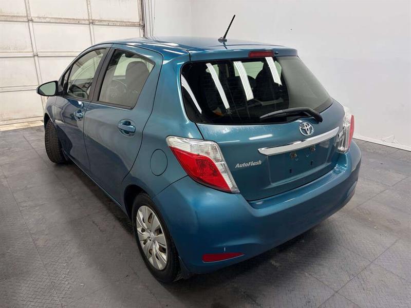 toyota Yaris 2013 - 5
