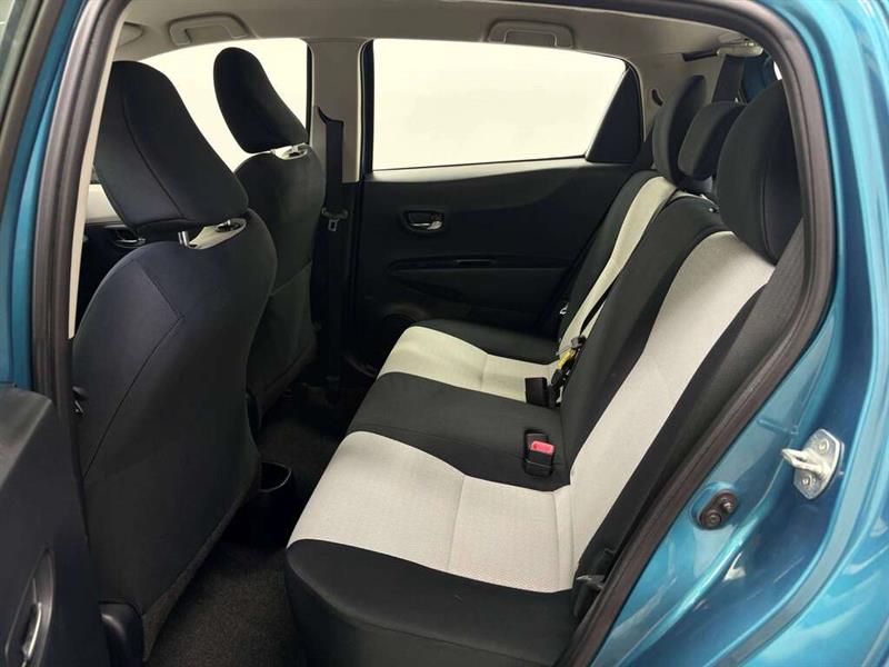 toyota Yaris 2013 - 20