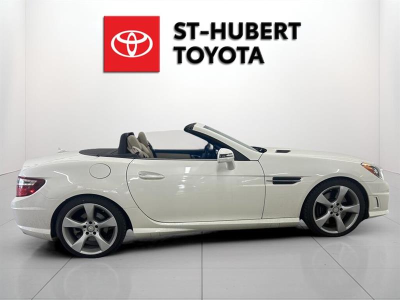 mercedes-benz SLK 250 2015 - 7