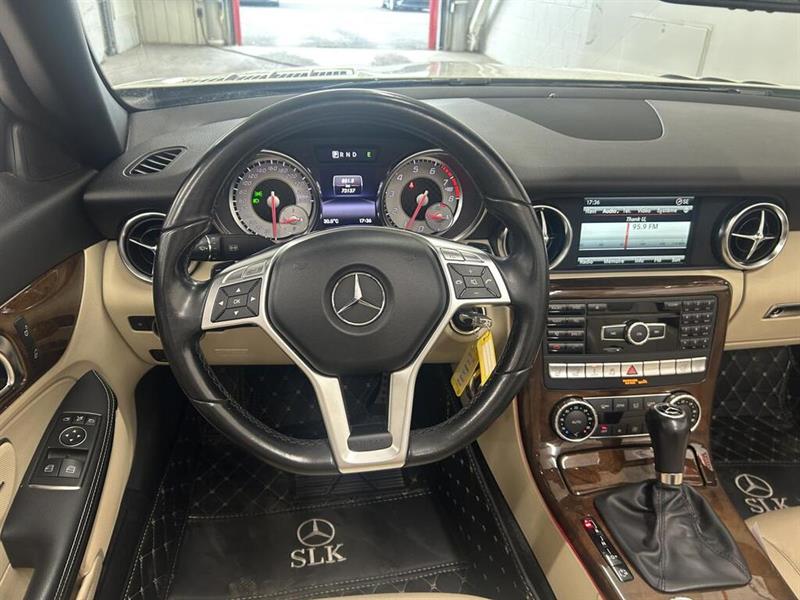 mercedes-benz SLK 250 2015 - 14