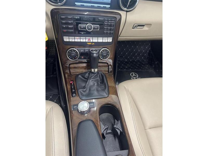 mercedes-benz SLK 250 2015 - 15