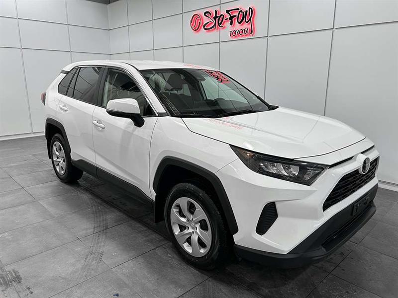 toyota RAV4 2025