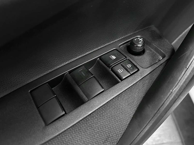 toyota Corolla 2021 - 11