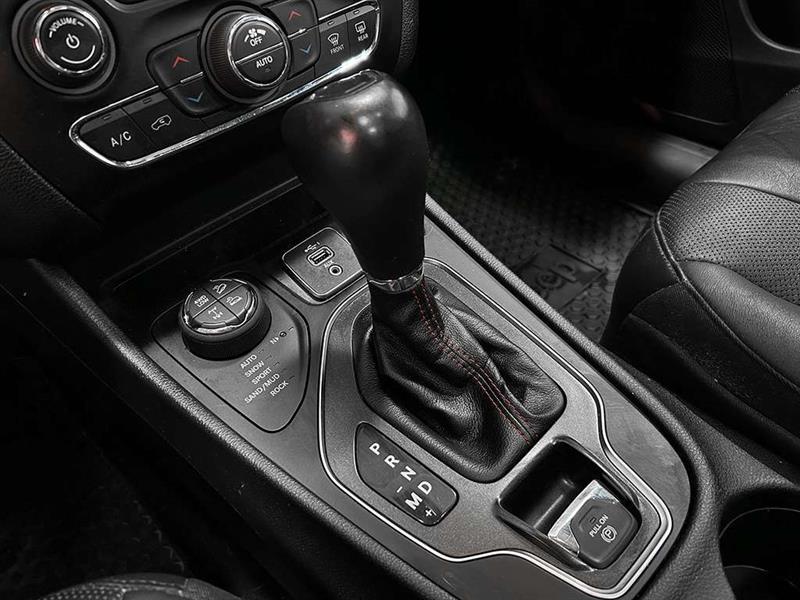 jeep Cherokee 2020 - 17