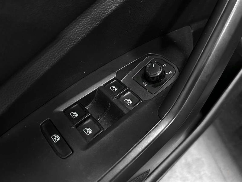 volkswagen Jetta 2020 - 11