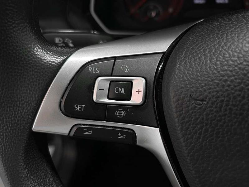 volkswagen Jetta 2020 - 13