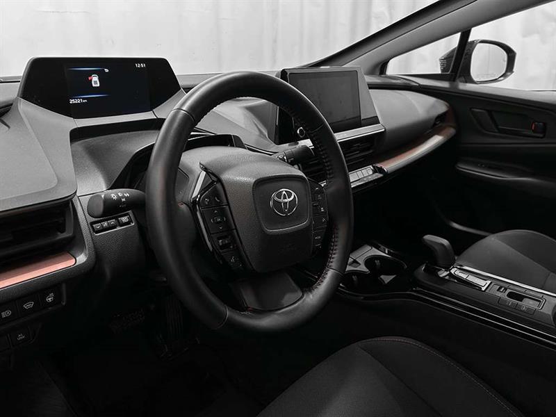 toyota Prius Prime 2025 - 10