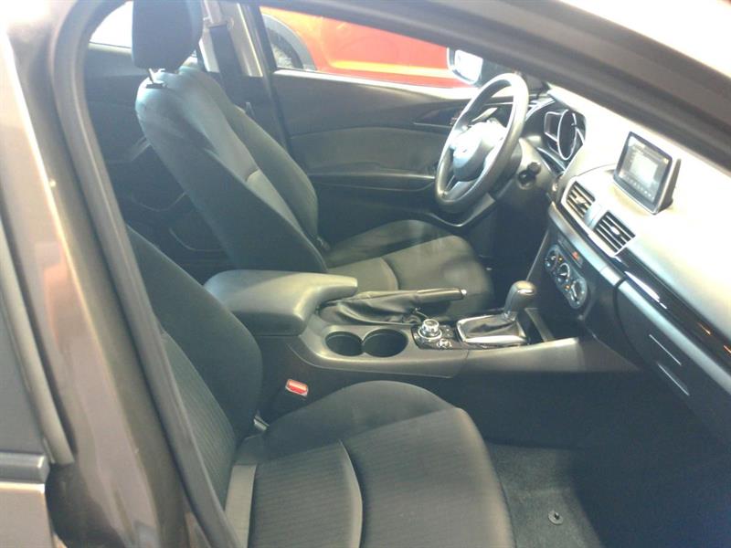 mazda Mazda3 2016 - 10