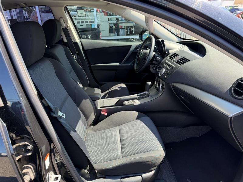 mazda Mazda3 2010 - 11