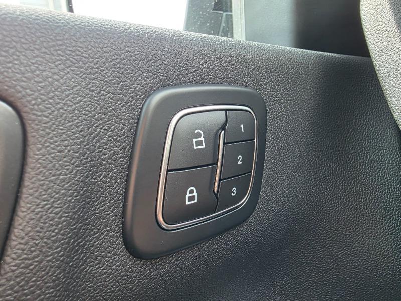 ford Escape Plug-In Hybrid 2025 - 36