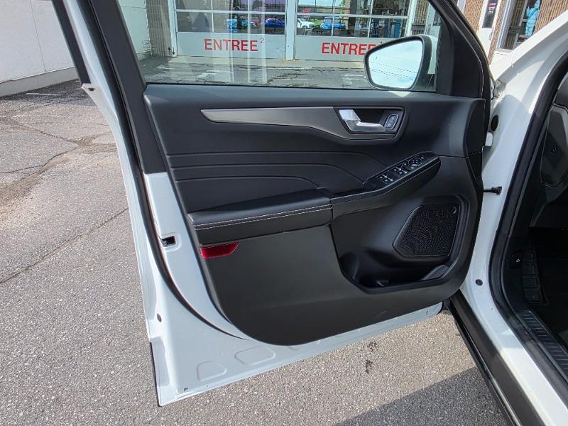 ford Escape Plug-In Hybrid 2024 - 15