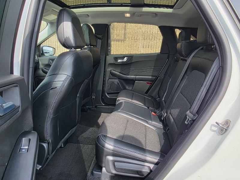 ford Escape Plug-In Hybrid 2024 - 19