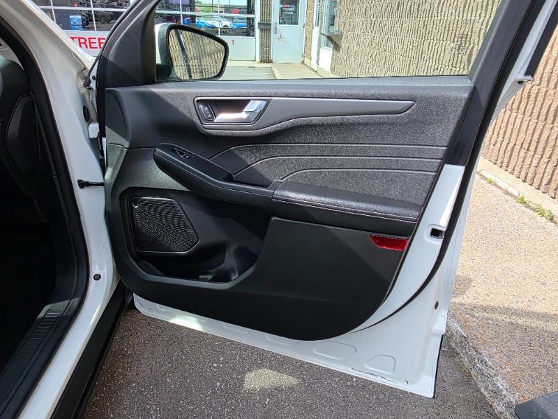 ford Escape Plug-In Hybrid 2024 - 24