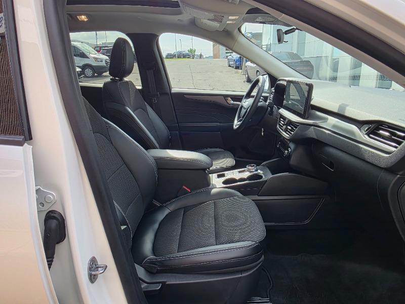 ford Escape Plug-In Hybrid 2024 - 25