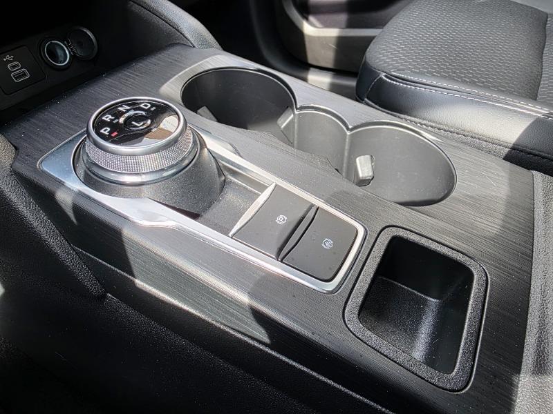 ford Escape Plug-In Hybrid 2024 - 32