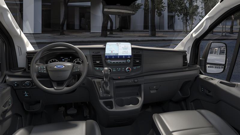 ford Transit-150 2021 - 7